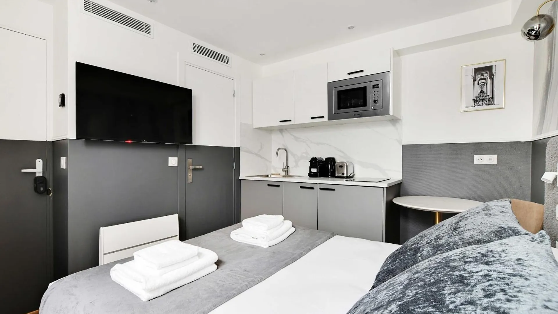 Cosy With Air Conditioning -near Montmartre Paris